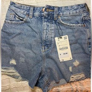 Zara high waisted denim shorts - size 34/ US 2